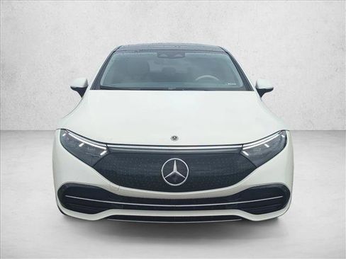 Used 2022 Mercedes-Benz EQS 450+ Sedan image 2