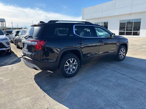 Used 2021 GMC Acadia SLT w/ LPO, Floor Liner Package image 5