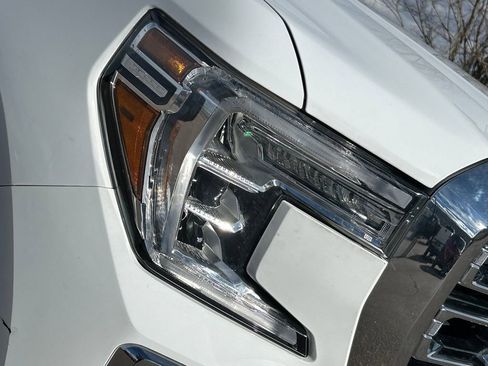 Used 2020 GMC Sierra 1500 SLT w/ SLT Premium Package image 26