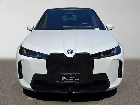 Used 2026 BMW iX xDrive60 w/ M Sport Package AWD/4WD image 42