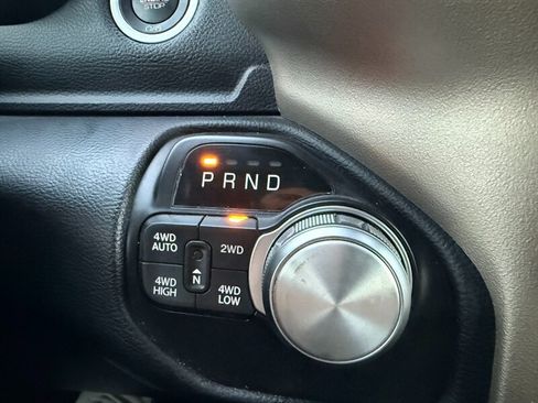Used 2021 RAM 1500 Laramie AWD/4WD image 43