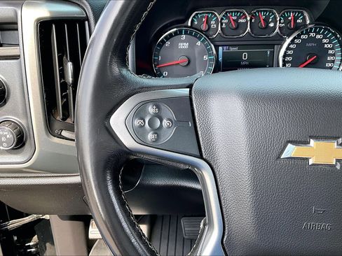 Used 2018 Chevrolet Silverado 1500 LT w/ All Star Edition image 19