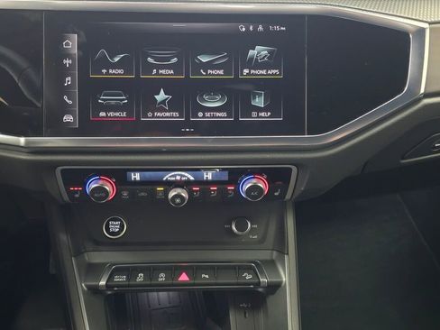 Certified 2025 Audi Q3 2.0T Premium w/ Convenience Package image 15