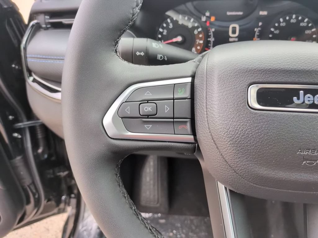 New 2026 Jeep Compass Latitude AWD/4WD image 26