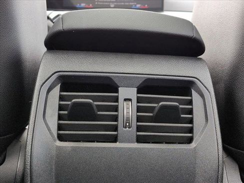 Used 2024 BMW 230i xDrive Coupe w/ Premium Package image 17