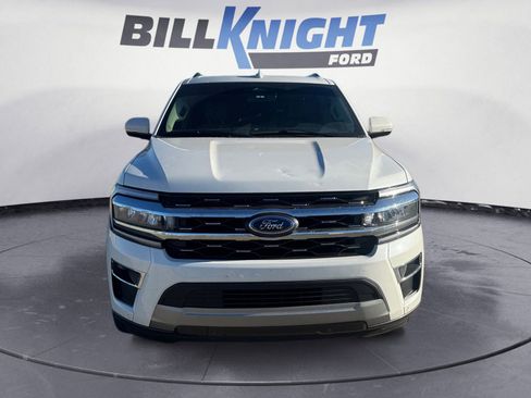 Used 2024 Ford Expedition Limited image 8