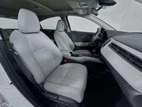 Certified 2022 Honda HR-V EX image 27