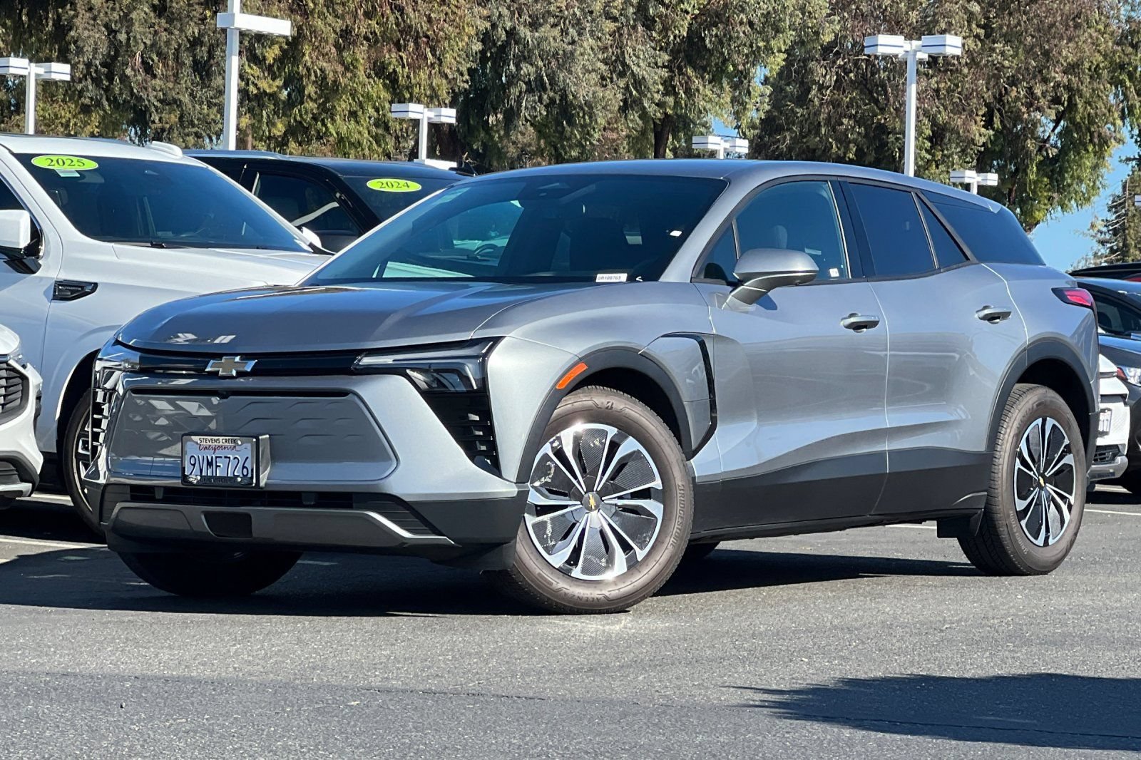 Used 2026 Chevrolet Blazer EV LT FWD image 9