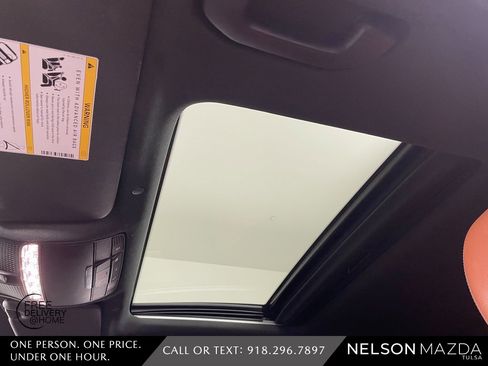 Used 2021 Mercedes-Benz GLC 300 4MATIC Coupe image 33