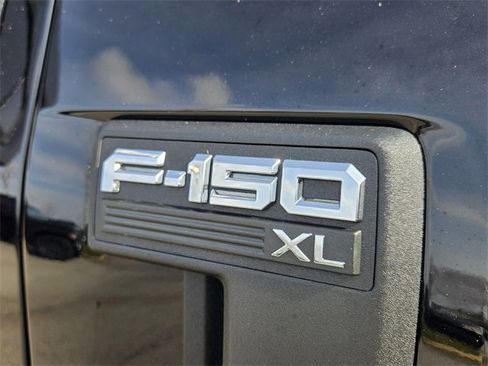 Used 2025 Ford F150 XL image 10