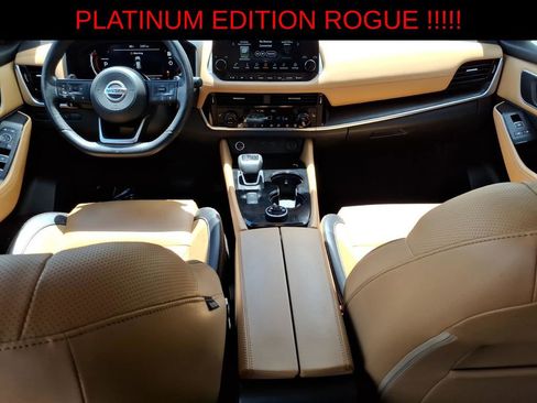 Used 2021 Nissan Rogue Platinum AWD/4WD image 12