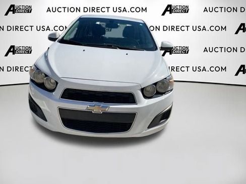 Used 2016 Chevrolet Sonic LT image 6