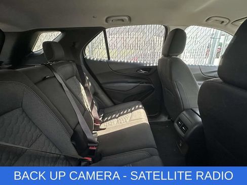 Used 2020 Chevrolet Equinox LT FWD image 3