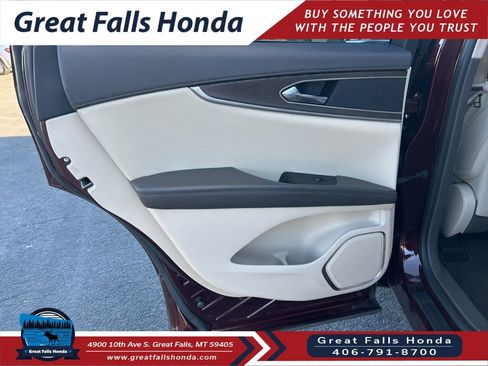 Used 2017 Lincoln MKX Reserve w/ Driver Assistance Package image 20