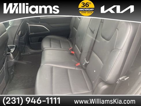 Used 2020 Kia Telluride S w/ S 8 Passenger Seating Package image 17
