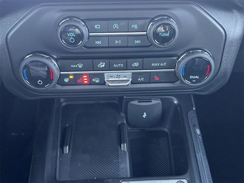 New 2026 Ford Bronco Outer Banks AWD/4WD image 6