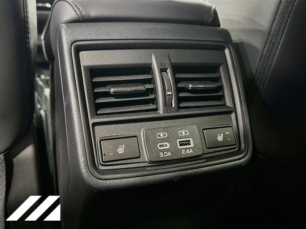 Used 2026 Subaru Outback Limited XT AWD/4WD image 28