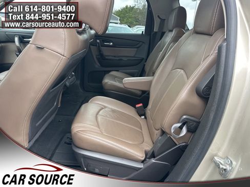 Used 2016 GMC Acadia SLT w/ Open Road Package image 19