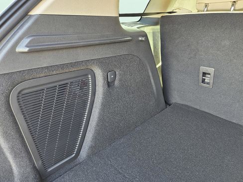 New 2026 Lincoln Corsair Premiere image 26