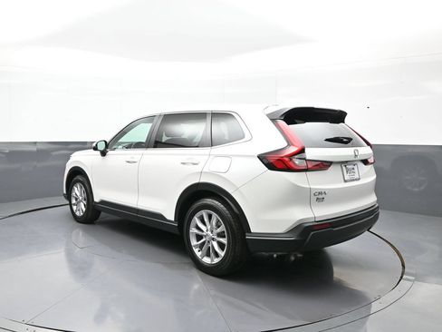Certified 2025 Honda CR-V EX image 8
