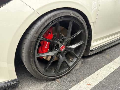 Used 2024 Honda Civic Type R image 14