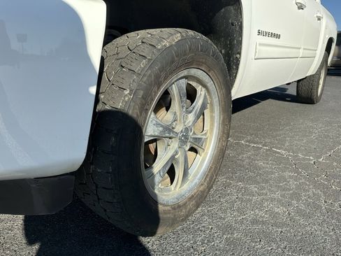 Used 2013 Chevrolet Silverado 1500 LTZ w/ LTZ Plus Package image 9