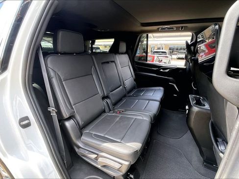 Used 2024 GMC Yukon Denali w/ Denali Reserve Package AWD/4WD image 35