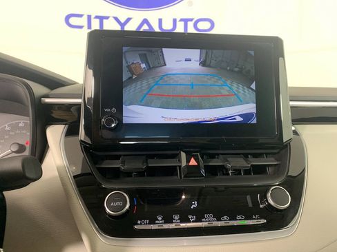 Used 2023 Toyota Corolla LE FWD image 26