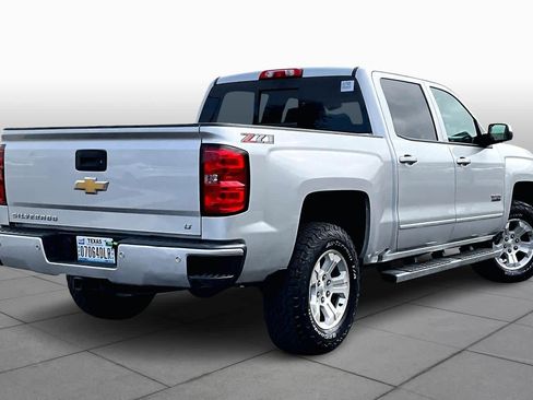 Used 2018 Chevrolet Silverado 1500 LT w/ Texas Edition image 12