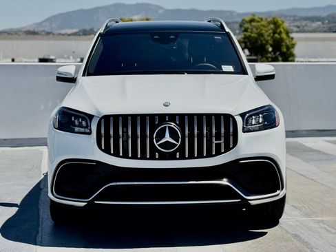 New 2026 Mercedes-Benz GLS 63 AMG 4MATIC image 5