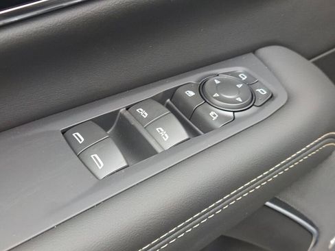 New 2026 GMC Yukon XL Elevation image 22