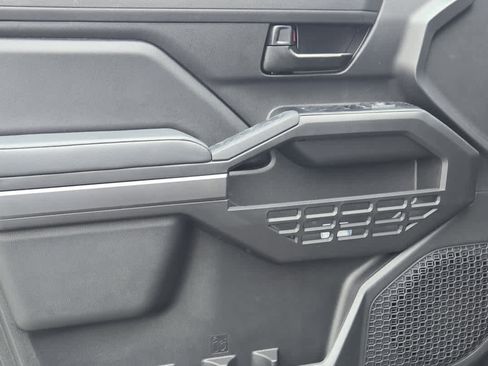 New 2025 Toyota Tacoma SR5 image 10