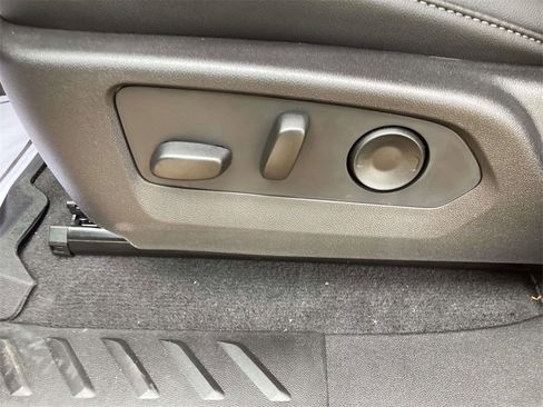 New 2026 Chevrolet Colorado LT w/ Advanced Trailering Package image 17