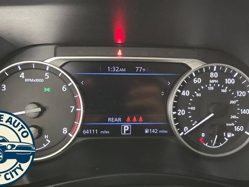 Used 2020 Nissan Sentra SV FWD image 12