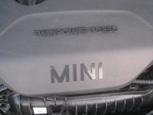 Used 2015 MINI Cooper 2-Door Hardtop image 34