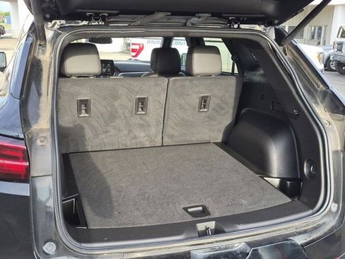 Used 2023 Chevrolet Blazer RS w/ Enhanced Convenience Package FWD image 9