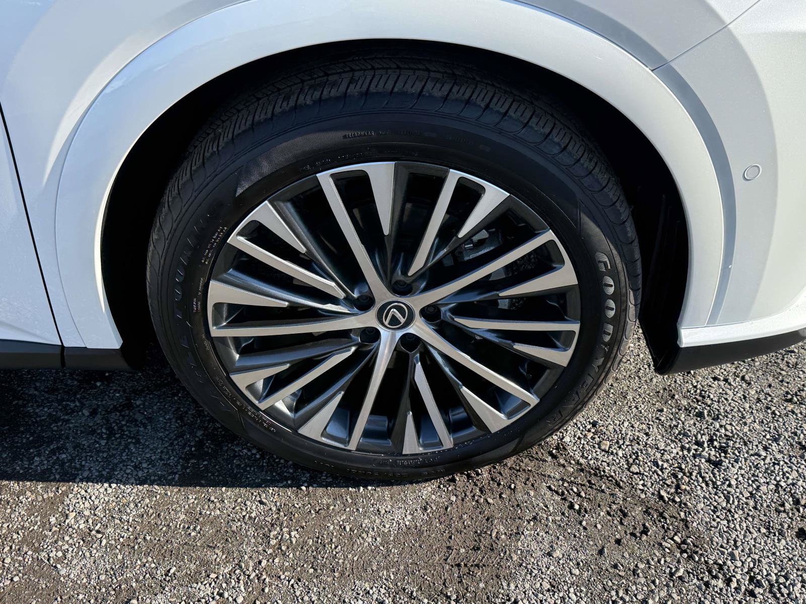 Used 2025 Lexus RX 350 Premium Plus w/ Convenience Package AWD/4WD image 7
