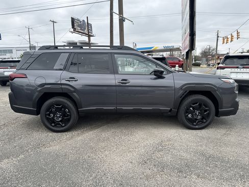 New 2026 Subaru Outback Limited image 2