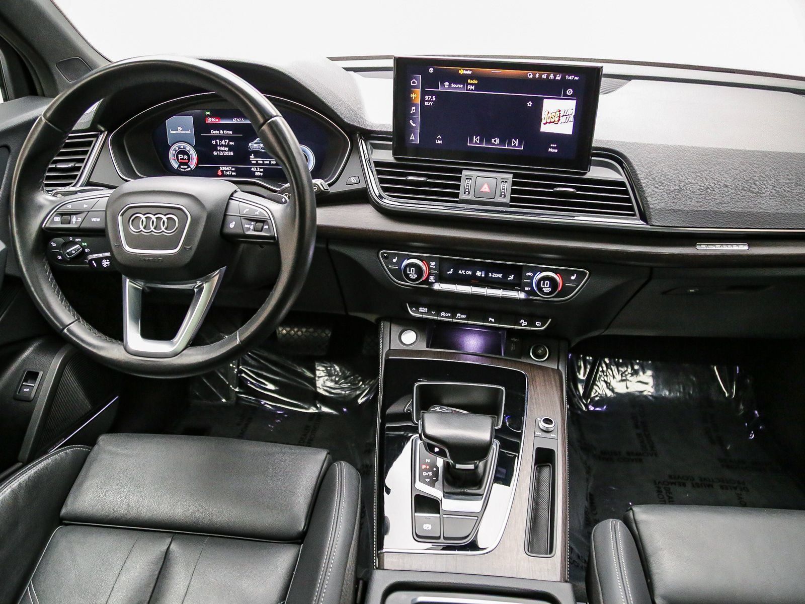 Used 2022 Audi Q5 2.0T Premium Plus w/ Premium Plus Package AWD/4WD image 13