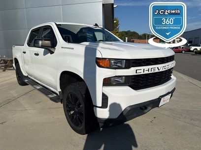 Used 2019 Chevrolet Silverado 1500 Custom w/ Custom Max Trailering Package