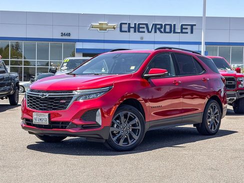 Used 2023 Chevrolet Equinox RS w/ RS Leather Package AWD/4WD image 1