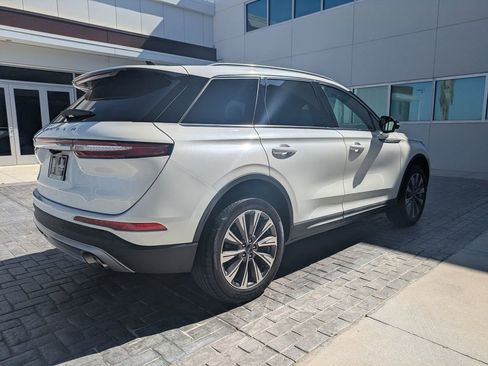 Certified 2022 Lincoln Corsair Reserve w/ Elements Package AWD/4WD image 5