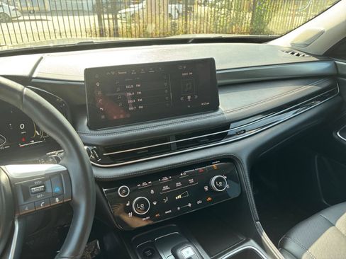 Used 2026 INFINITI QX60 Luxe AWD/4WD image 17