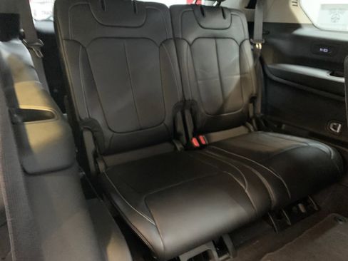 Used 2023 Jeep Grand Cherokee L Limited image 50