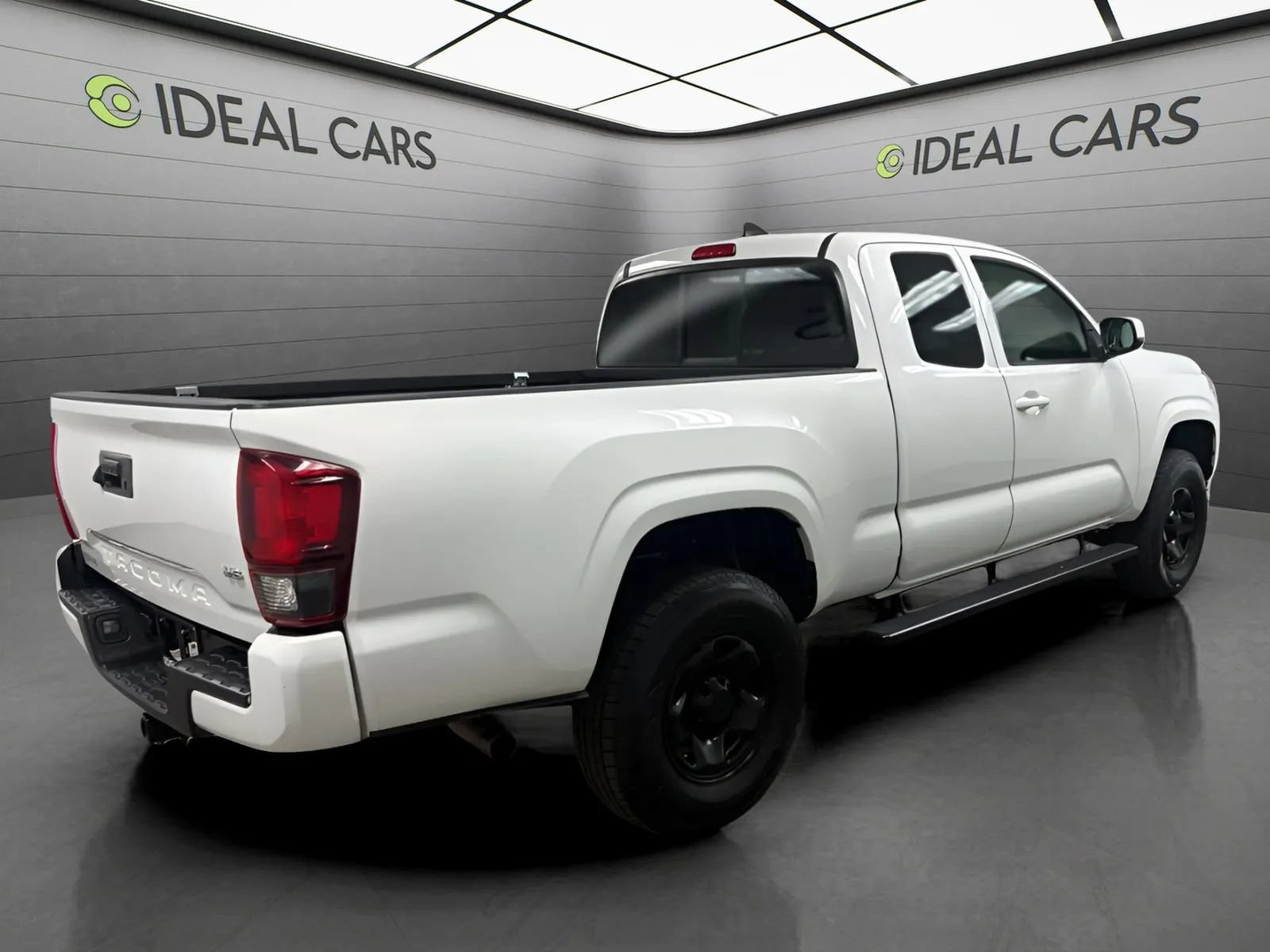 Used 2019 Toyota Tacoma SR RWD image 5