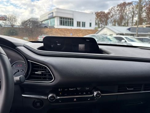 Used 2024 MAZDA CX-30 AWD 2.5 S w/ Preferred Package image 22