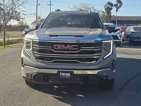New 2026 GMC Sierra 1500 SLT image 2