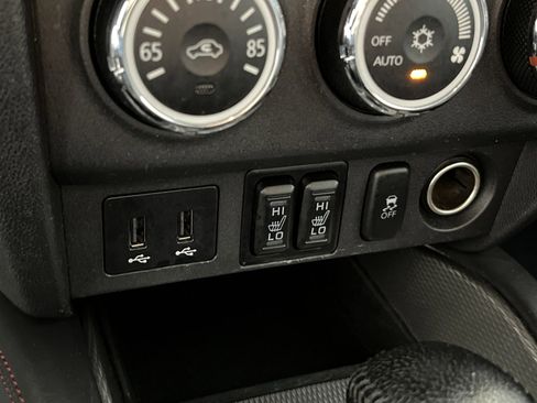 Used 2018 Mitsubishi Outlander Sport SE image 29