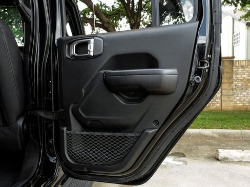 Used 2021 Jeep Wrangler Unlimited Sport image 57