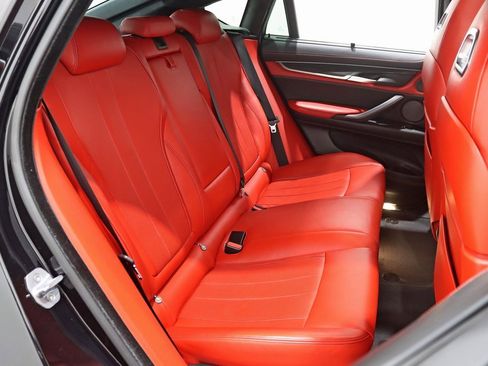 Used 2019 BMW X6 M w/ Executive Package image 32